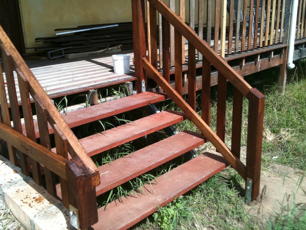 Balustrade front steps 1